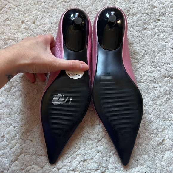 Steve Madden VTG Kondor Metallic Pink Leather Floral Cut Out Pointed Toe Heels - Picture 5 of 12
